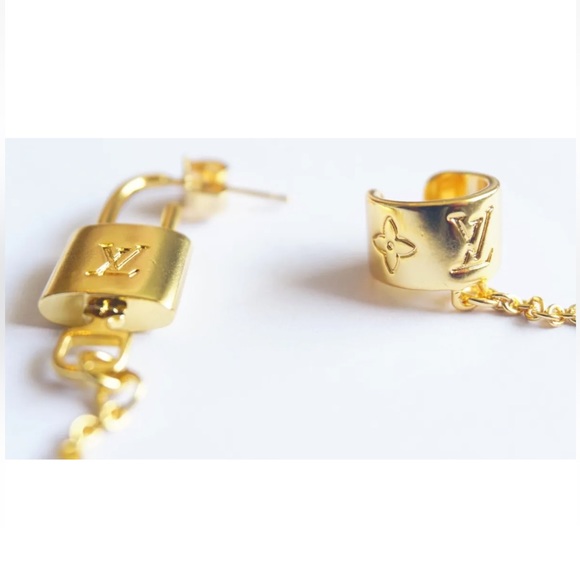 Beautiful authentic LV earrings - Picture 5 of 16